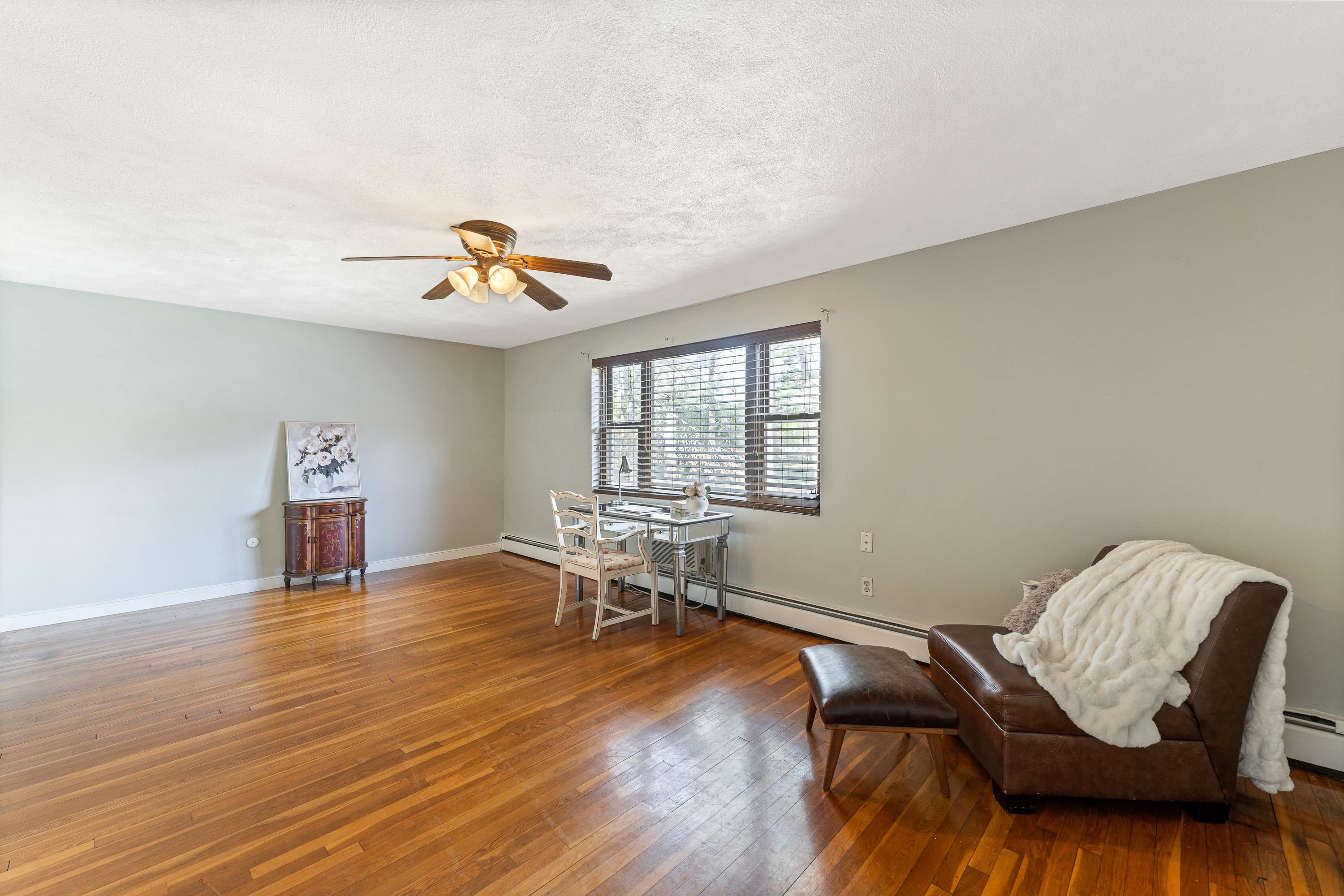 4 Brook Road, Unit 8 Salem, NH 03079 - Photo 7 of 29