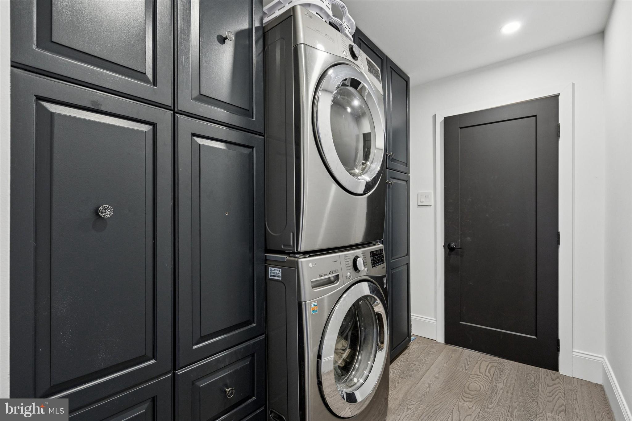 2694 Bridge Street Philadelphia, PA 19137 - Photo 13 of 41 a utility room with dryer and washer