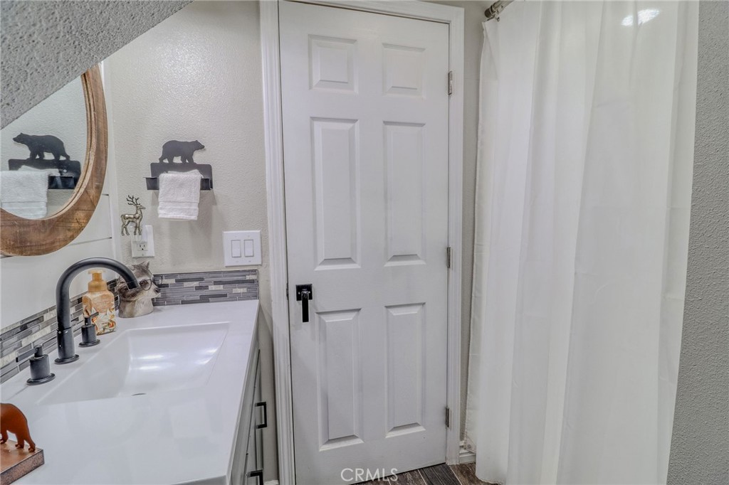 26669 Highway 189 Twin Peaks, CA 92391 - Photo 41 of 68