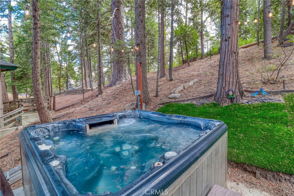 26669 Highway 189 Twin Peaks, CA 92391 - Photo 57 of 68 a view of a backyard with trees
