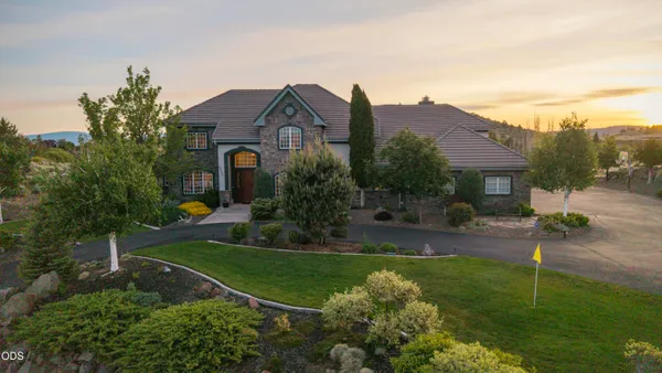 $1,149,000 | 2646 Fairway Drive, Klamath Falls, OR 97601