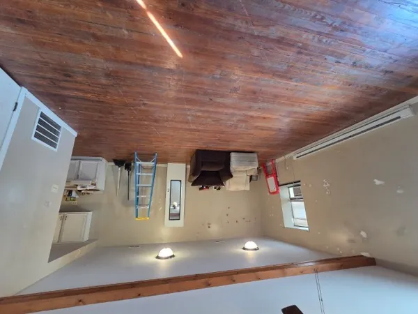 a view of a storage & utility room