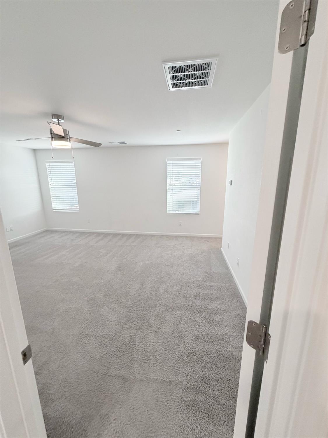 716 Somerset Way Patterson, CA 95363 - Photo 21 of 26