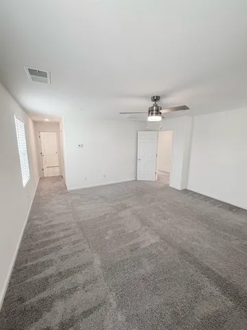 $2,850 | 716 Somerset Way, Patterson, CA 95363