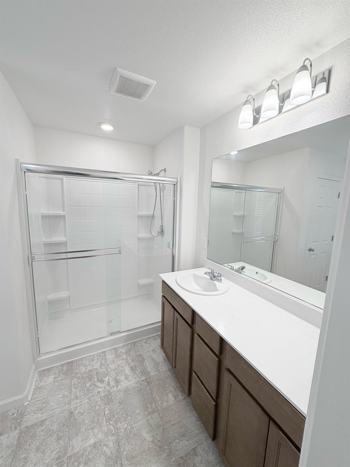 716 Somerset Way Patterson, CA 95363 - Photo 24 of 26