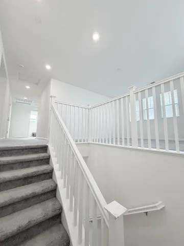 $2,850 | 716 Somerset Way, Patterson, CA 95363