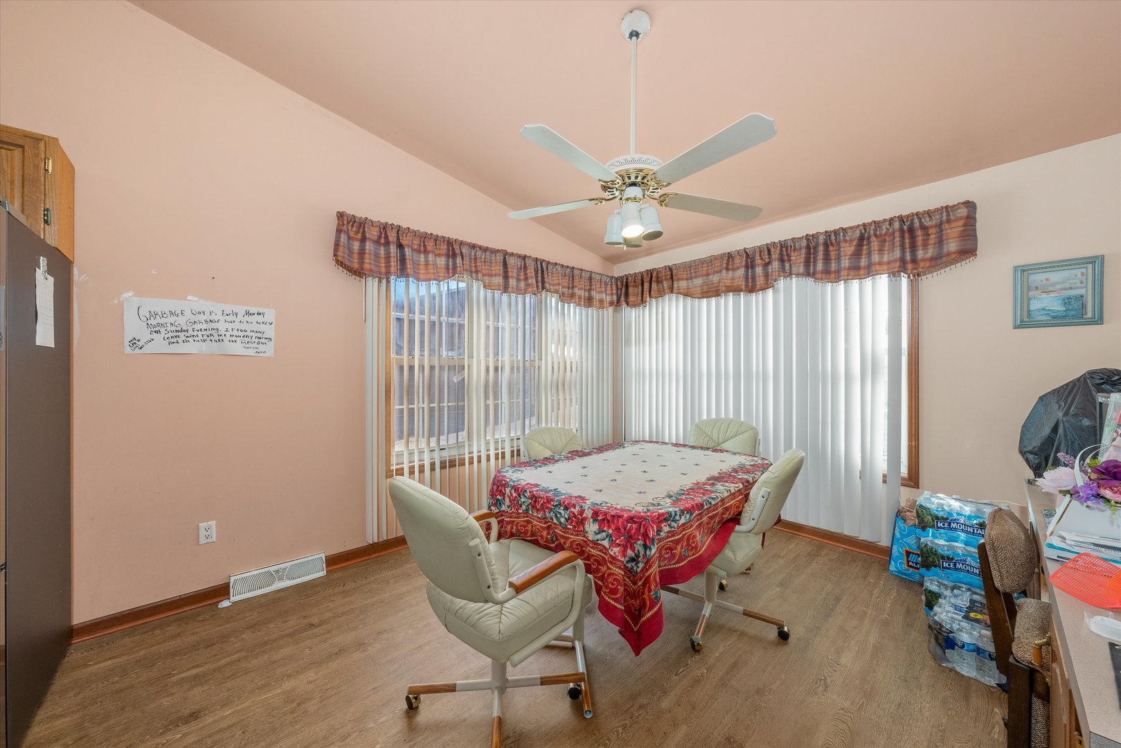24609 Kings Road Crete, IL 60417 - Photo 13 of 37 Gallery Image 13
