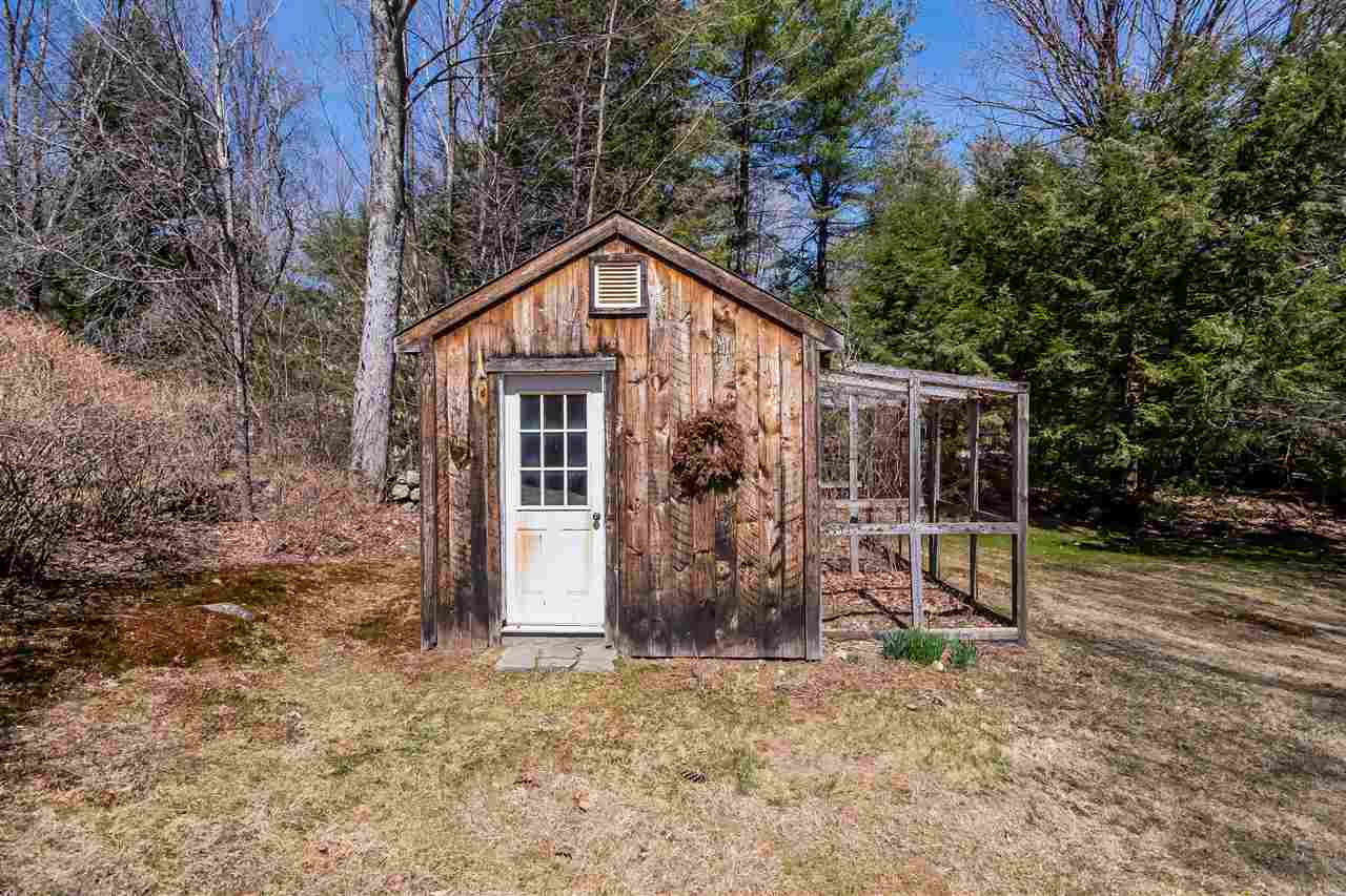 867 Quaker Street Henniker, NH 03242 - Photo 38 of 40