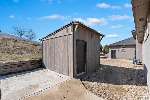 $1,025,000 | 24710 Blessinger Road, Star, ID 83669