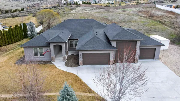 $1,025,000 | 24710 Blessinger Road, Star, ID 83669