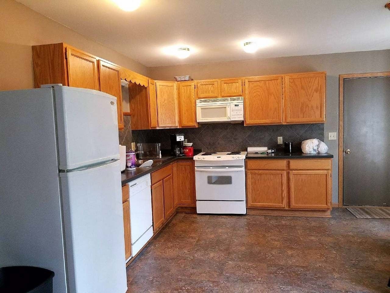 2702-04 Jodi Drive Rhinelander, WI 54501 - Photo 10 of 15 Gallery Image 10