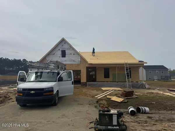 $330,000 | 1230 Inner Banks Lane, Jacksonville, NC 28546