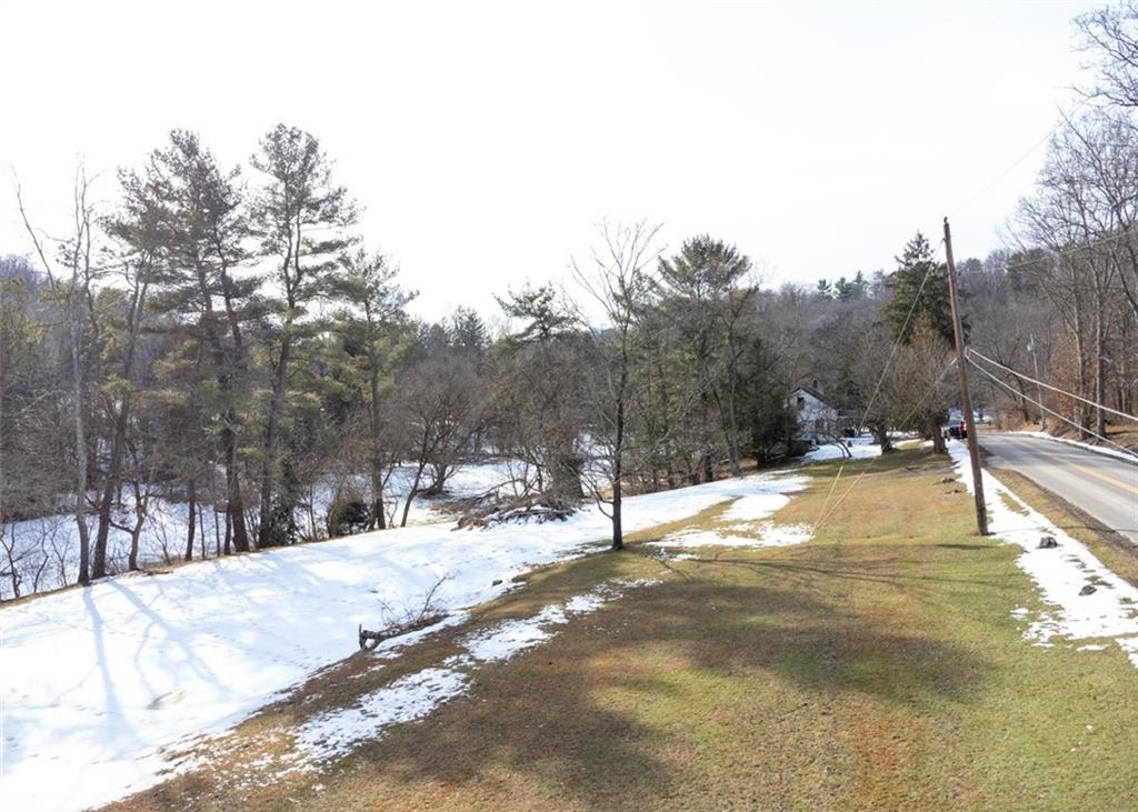 5005 Mamont Road Murrysville, PA 15668 - Photo 6 of 12