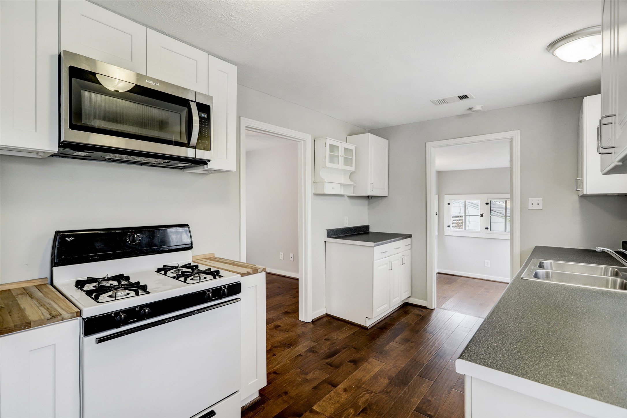 1119 Jerome Street, Unit GA Houston, TX 77009 - Photo 9 of 16