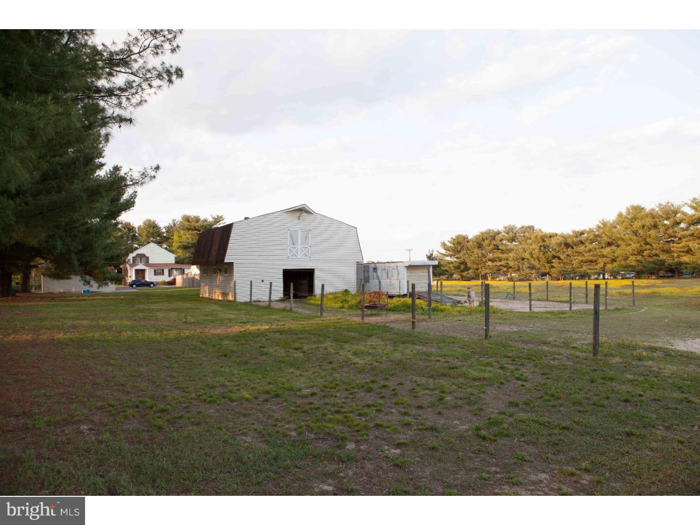1067 Chew Road Waterford Works, NJ 08089 - Photo 7 of 22 Gallery Image 7