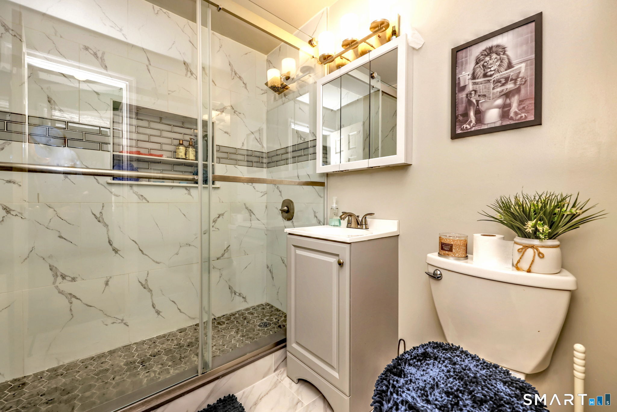 59 Hayward Road Hamden, CT 06514 - Photo 15 of 26 Main level bathroom recently updated with walk in shower and glass door!