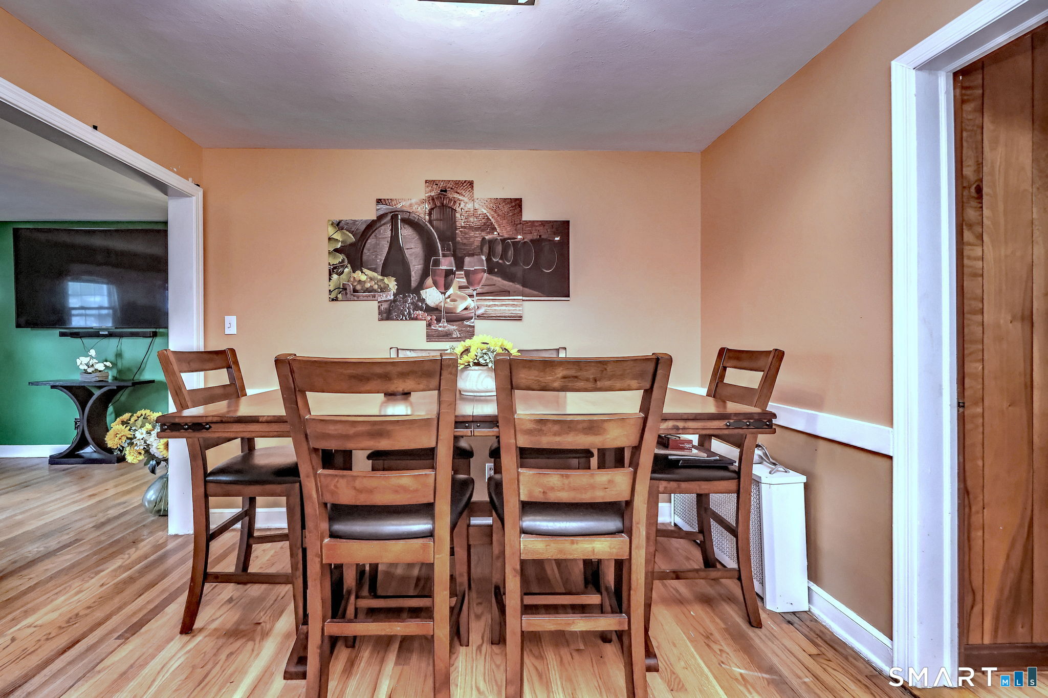 59 Hayward Road Hamden, CT 06514 - Photo 8 of 26