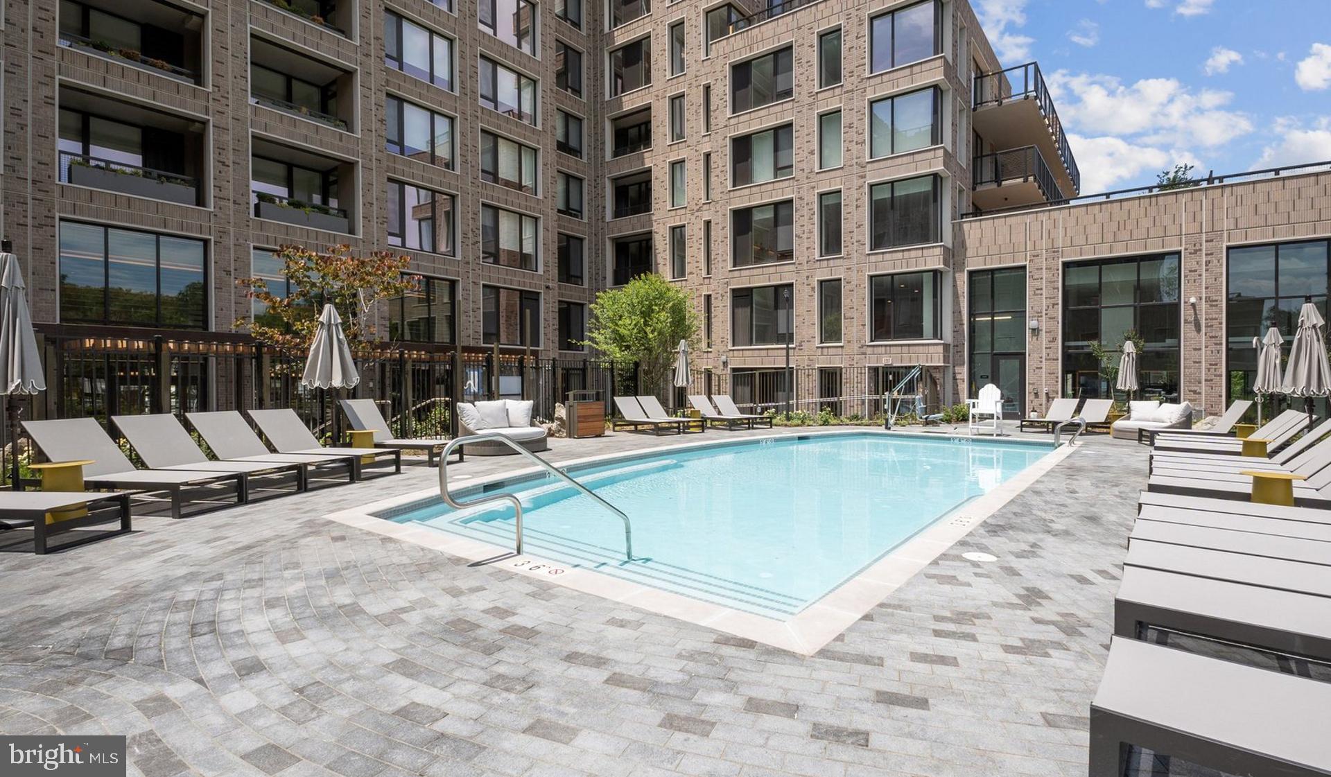 10511 Strathmore Hall Street, Unit 3B309 North Bethesda, MD 20852 - Photo 17 of 20