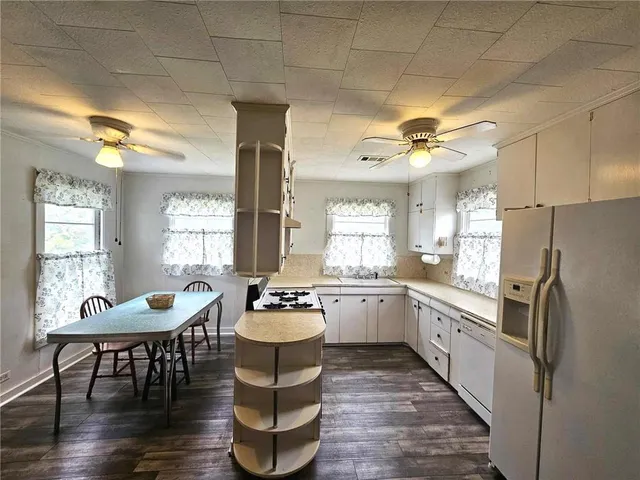 $90,000 | 19214 Highway 124, Jonesville, LA 71343