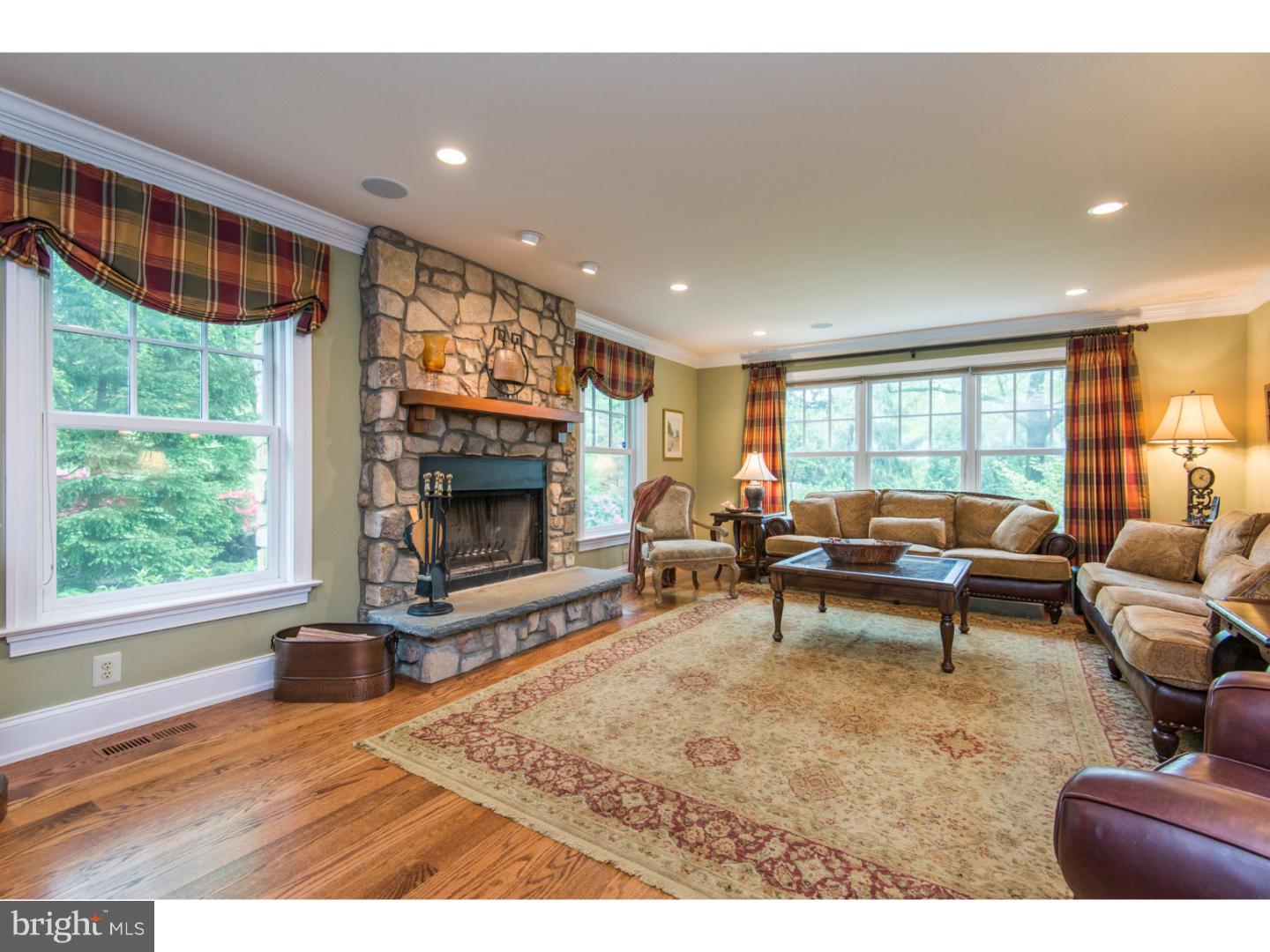460 Glenwyth Road Wayne, PA 19087 - Photo 9 of 25 Family Room
