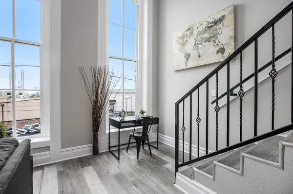 $2,000 | 2118 Strand Street, Unit 212, Galveston, TX 77550