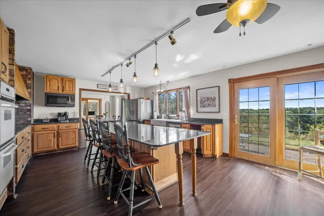 $1,299,900 | 7165 Townline Road, West Bend, WI 53090