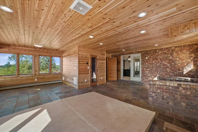 $1,299,900 | 7165 Townline Road, West Bend, WI 53090