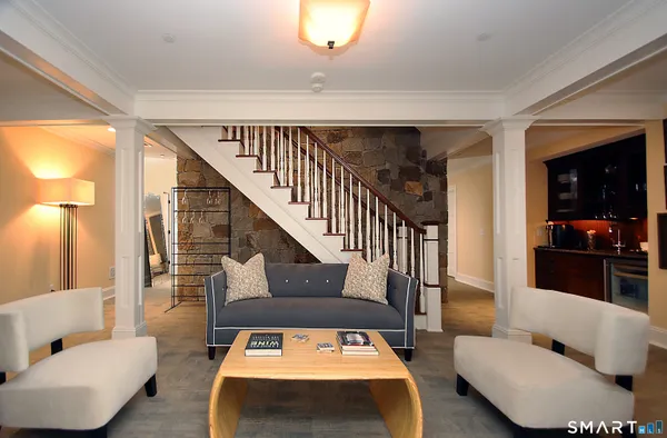 $1,999,900 | 25 Sky View Drive, Avon, CT 06001