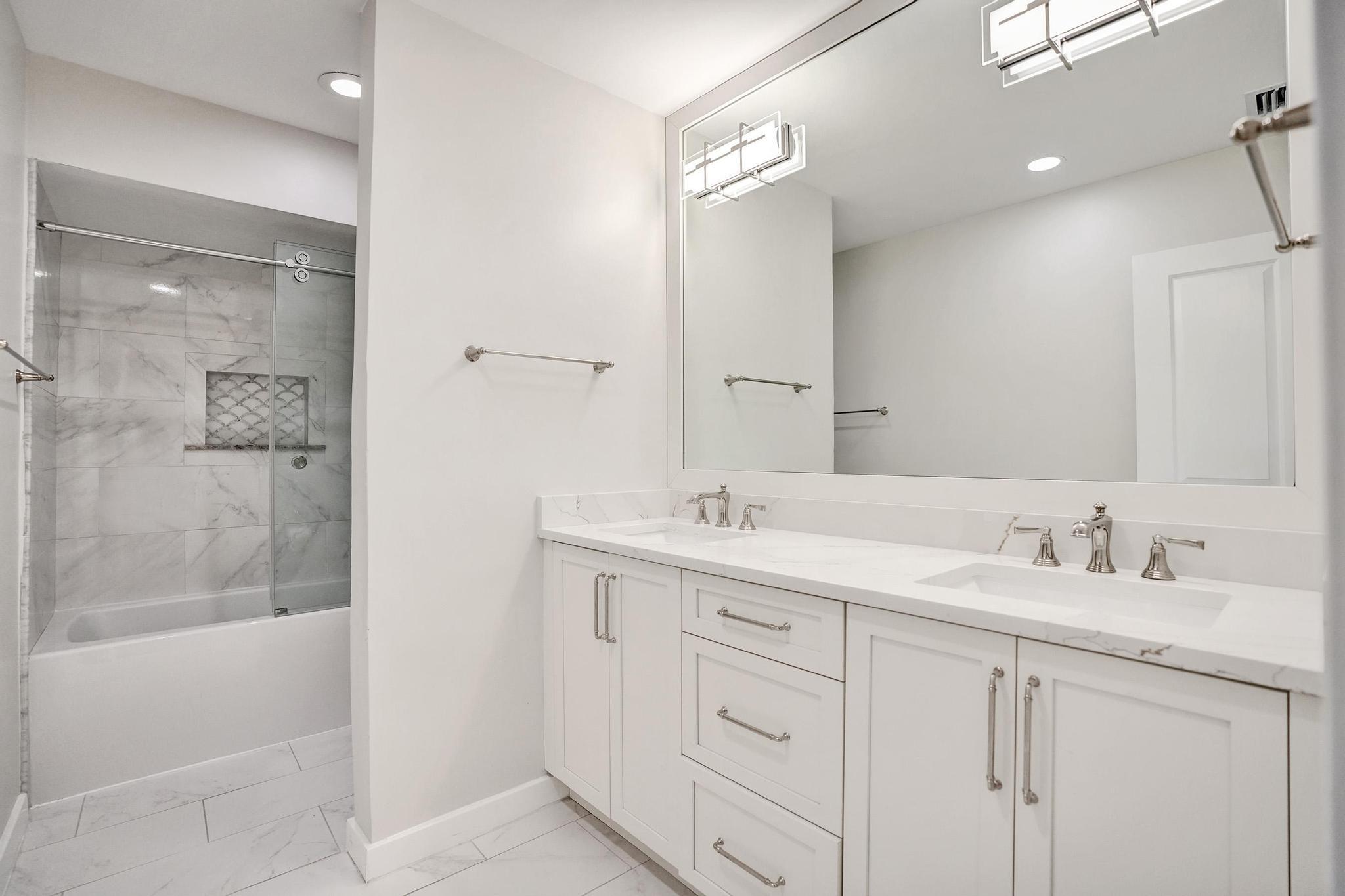 291 Southwest 75th Terrace Plantation, FL 33317 - Photo 18 of 24 DSC08083