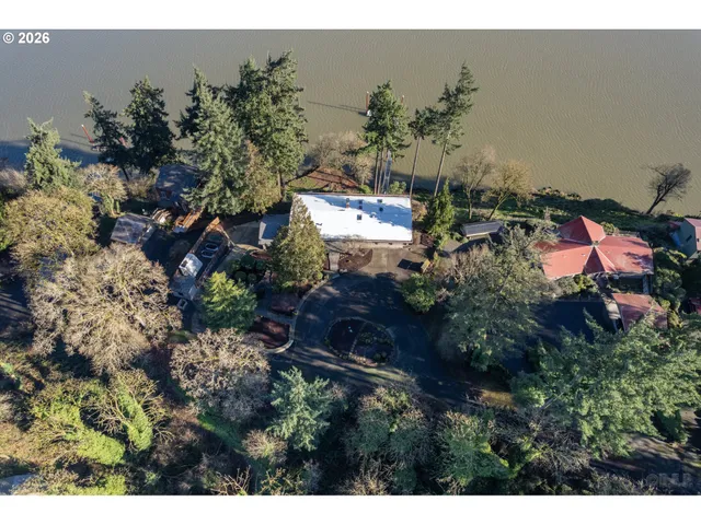 a view of outdoor space and city view