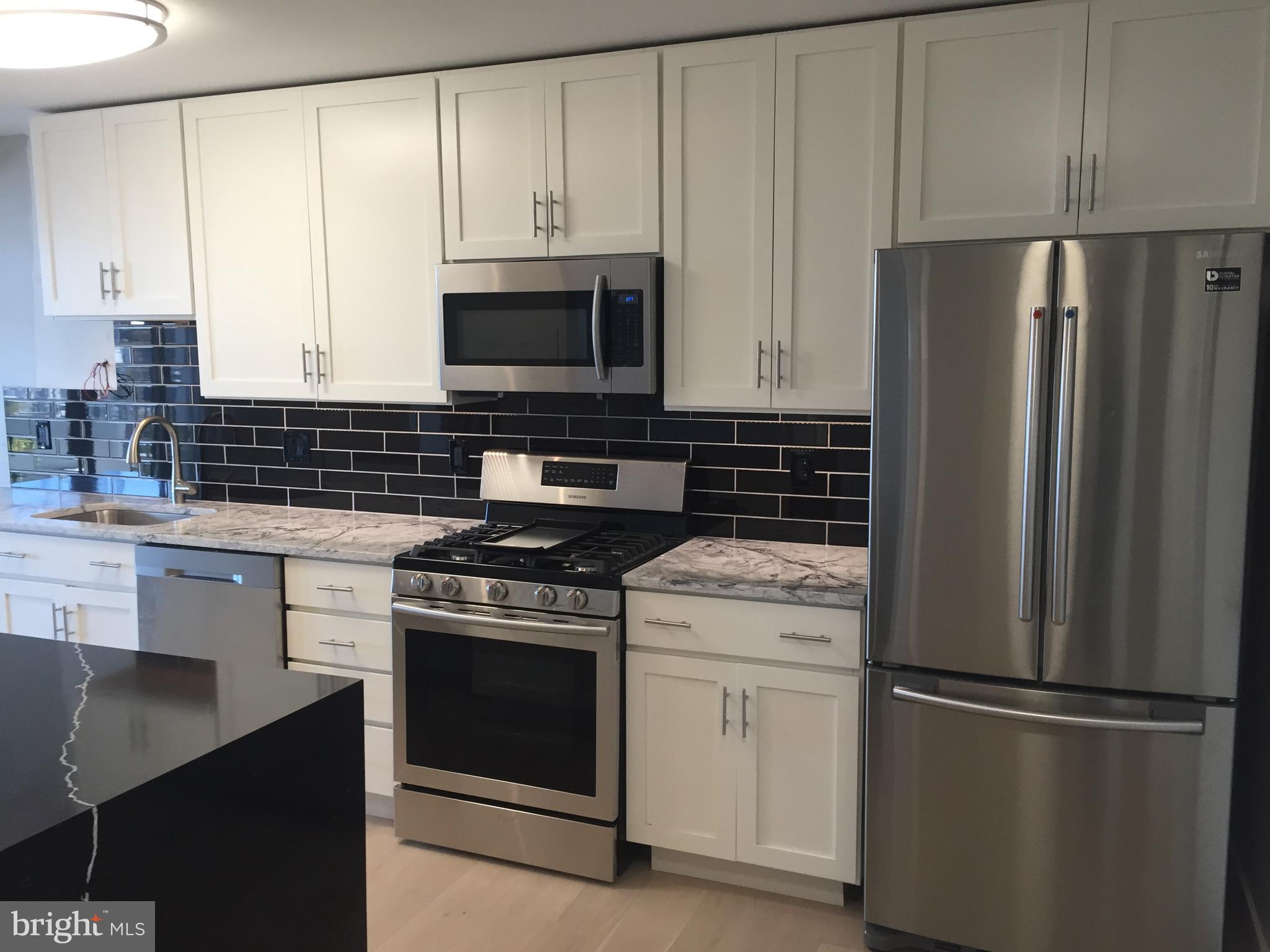 5101 River Road, Unit 1201 Bethesda, MD 20816 - Photo 5 of 33
