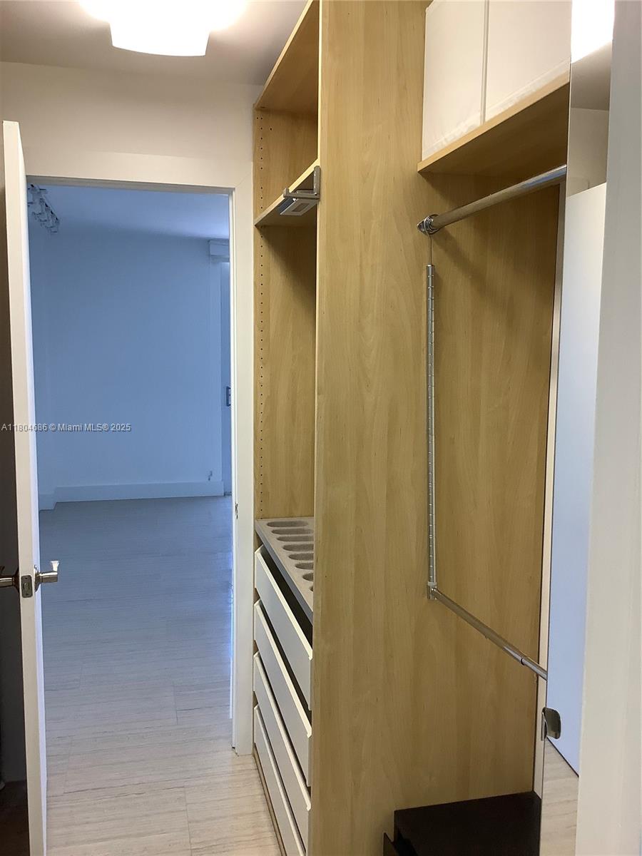 150 Southeast 25th Road, Unit 14H Miami, FL 33129 - Photo 17 of 30