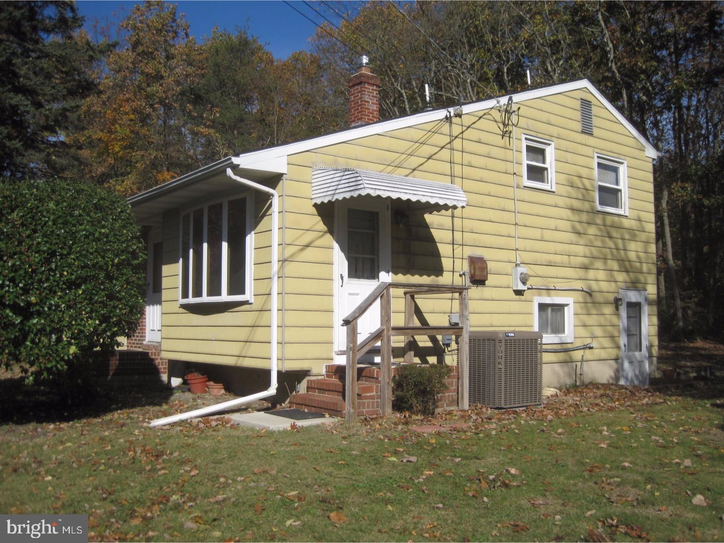2220 Garwood Road Sicklerville, NJ 08081 - Photo 6 of 6 Side Yard