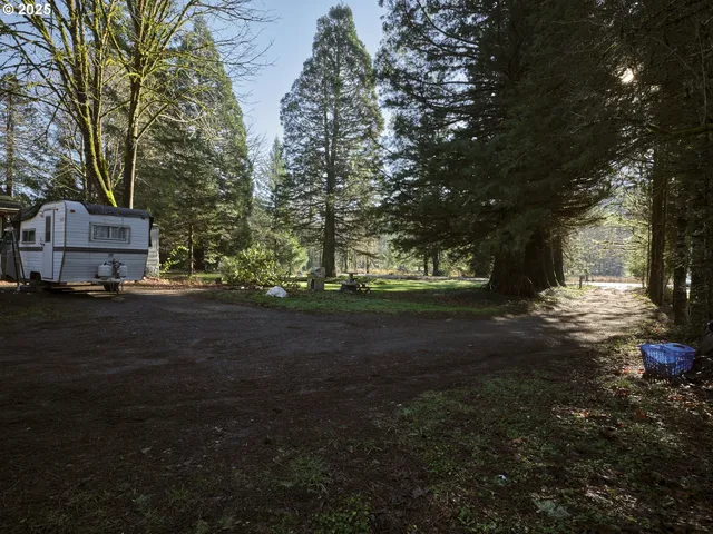 $325,000 | 11846 Lewis River Road, Ariel, WA 98603