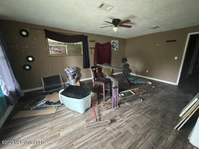 1172 Main Street Fayette, MS 39069 - Photo 10 of 34 IMG_1328