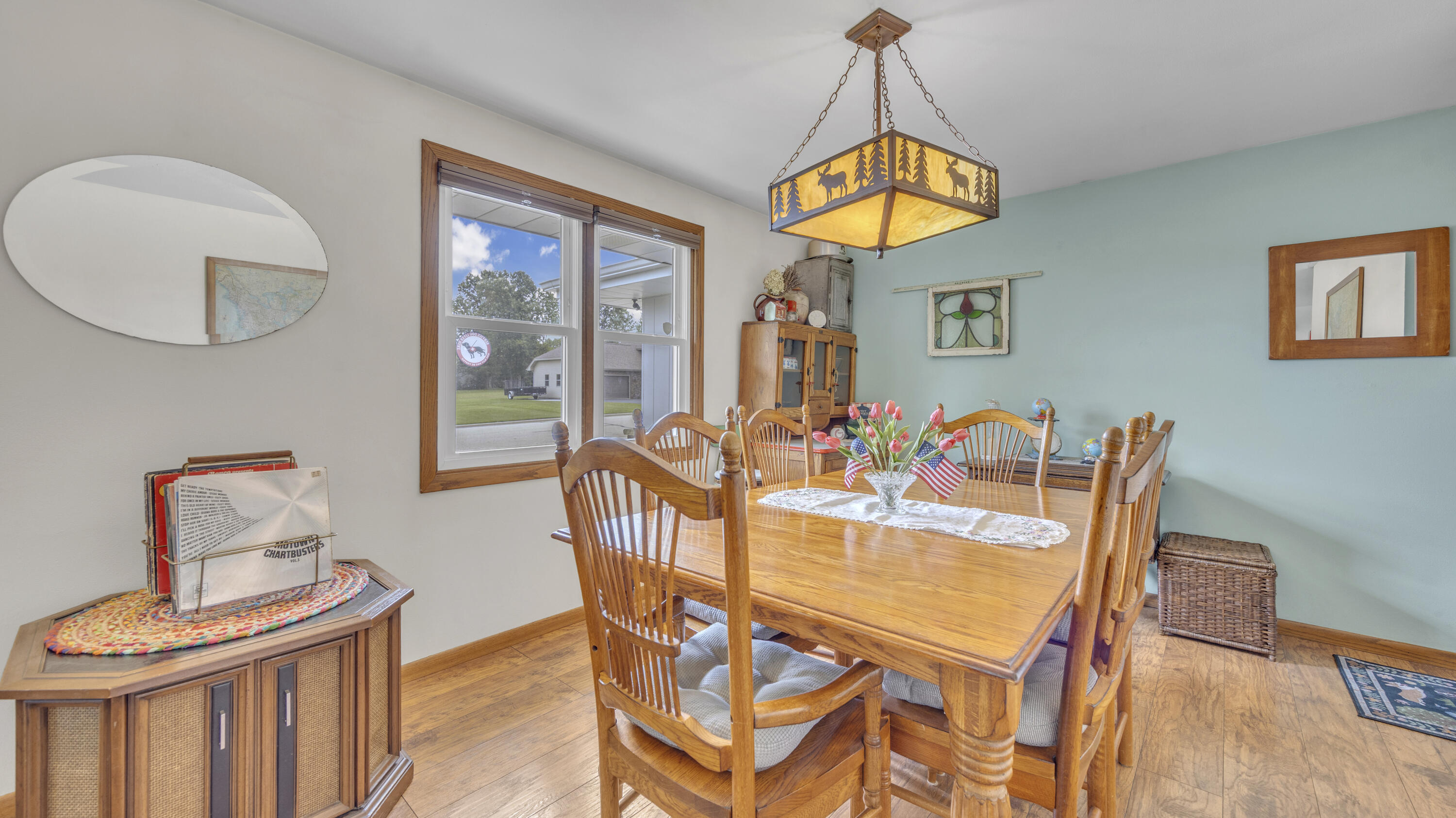 707 Goldfinch Lane Howards Grove, WI 53083 - Photo 7 of 27 Dining Room 1