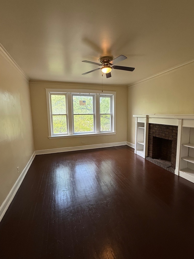 715 West 57th Street, Unit 3 Chicago, IL 60621 - Photo 2 of 12