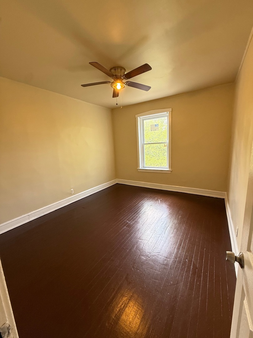 715 West 57th Street, Unit 3 Chicago, IL 60621 - Photo 3 of 12