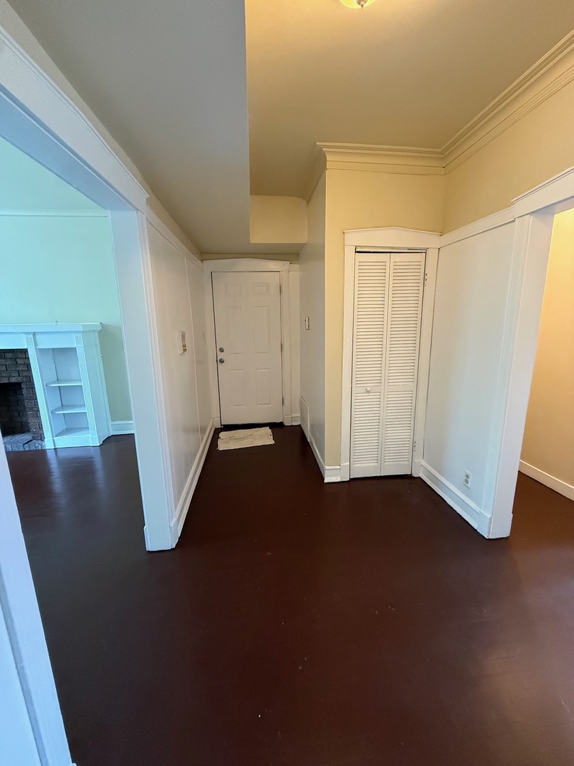 715 West 57th Street, Unit 3 Chicago, IL 60621 - Photo 6 of 12