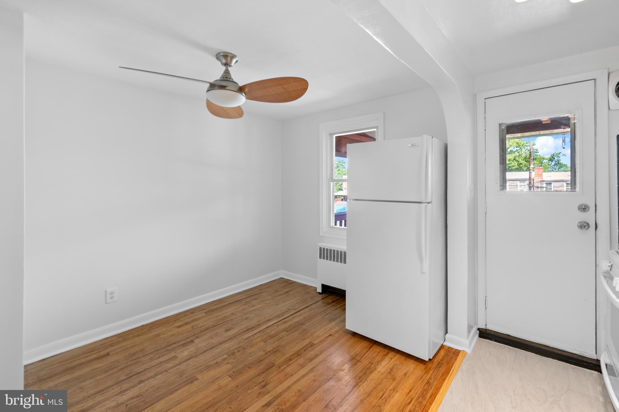 3732 Clarenell Road Baltimore, MD 21229 - Photo 9 of 49