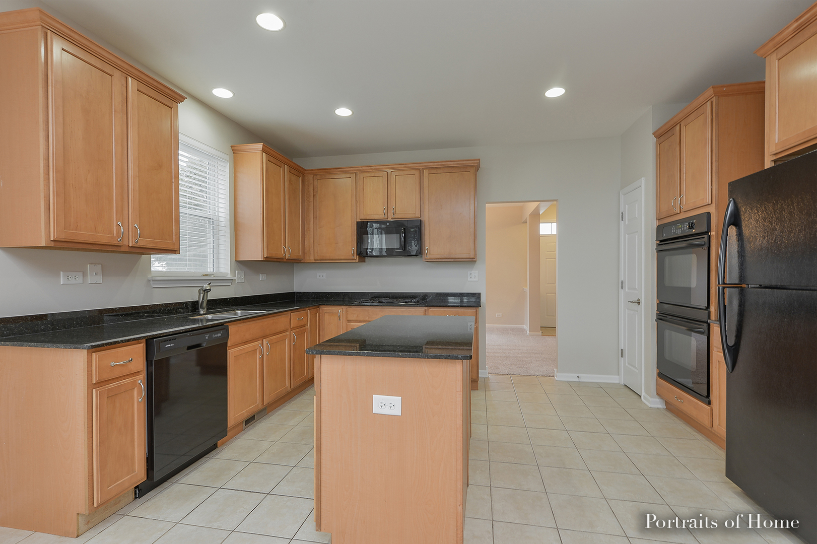 511 Cardinal Avenue Oswego, IL 60543 - Photo 6 of 24