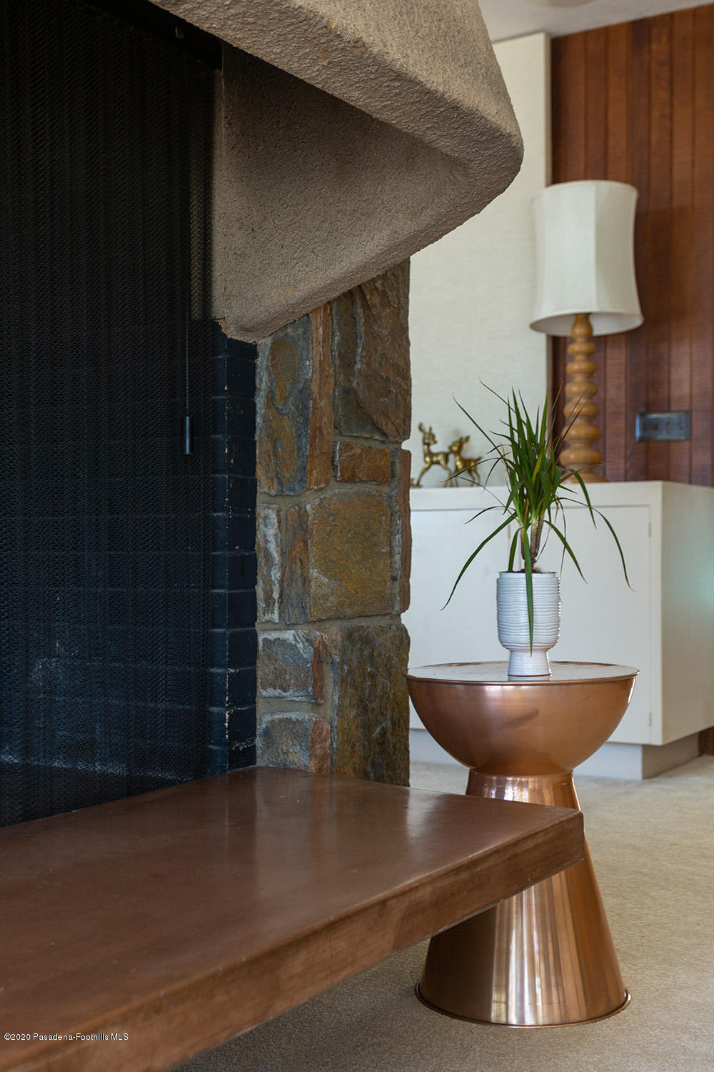 2105 Villa Heights Road Pasadena, CA 91107 - Photo 14 of 45 a vase of flowers sitting on a table