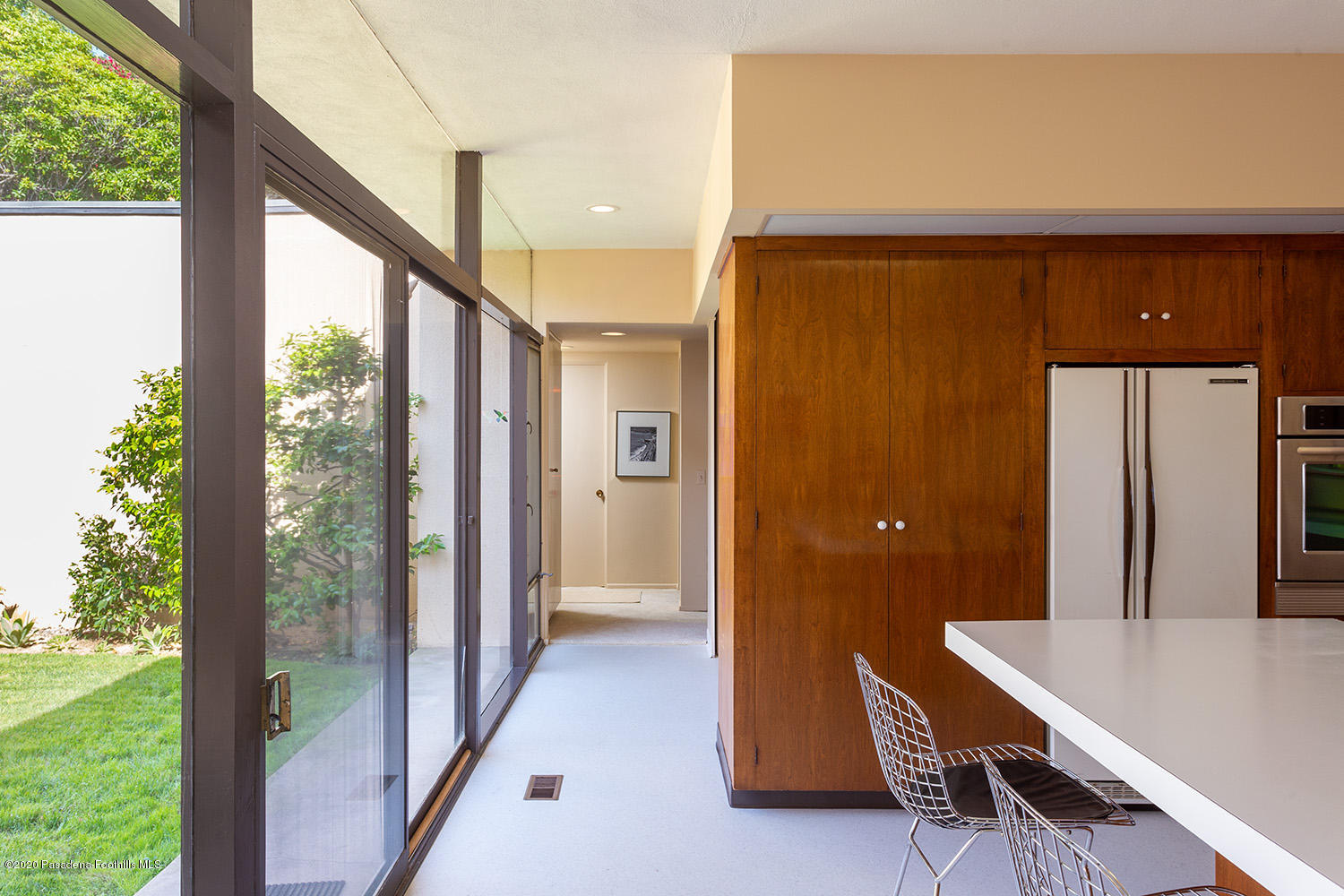 2105 Villa Heights Road Pasadena, CA 91107 - Photo 20 of 45 a very nice looking room with a large window