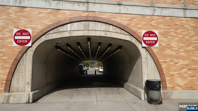 a close view of stove