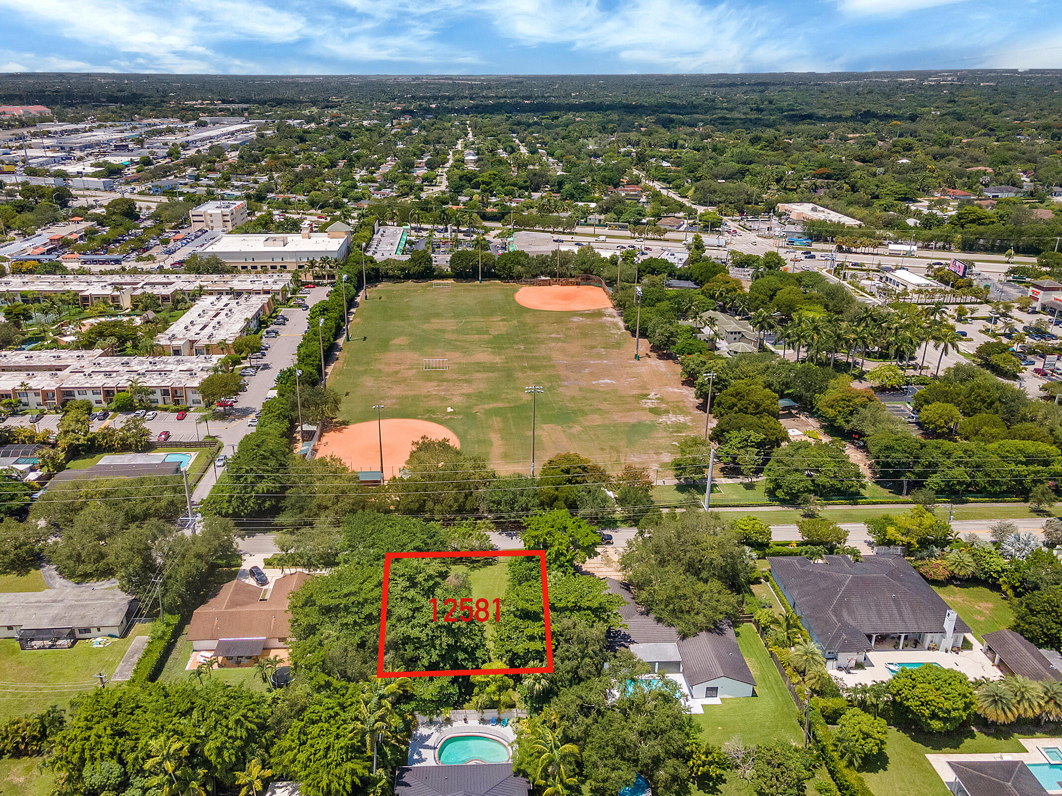 12581 Southwest 82nd Avenue Pinecrest, FL 33156 - Photo 3 of 8 DJI_0849