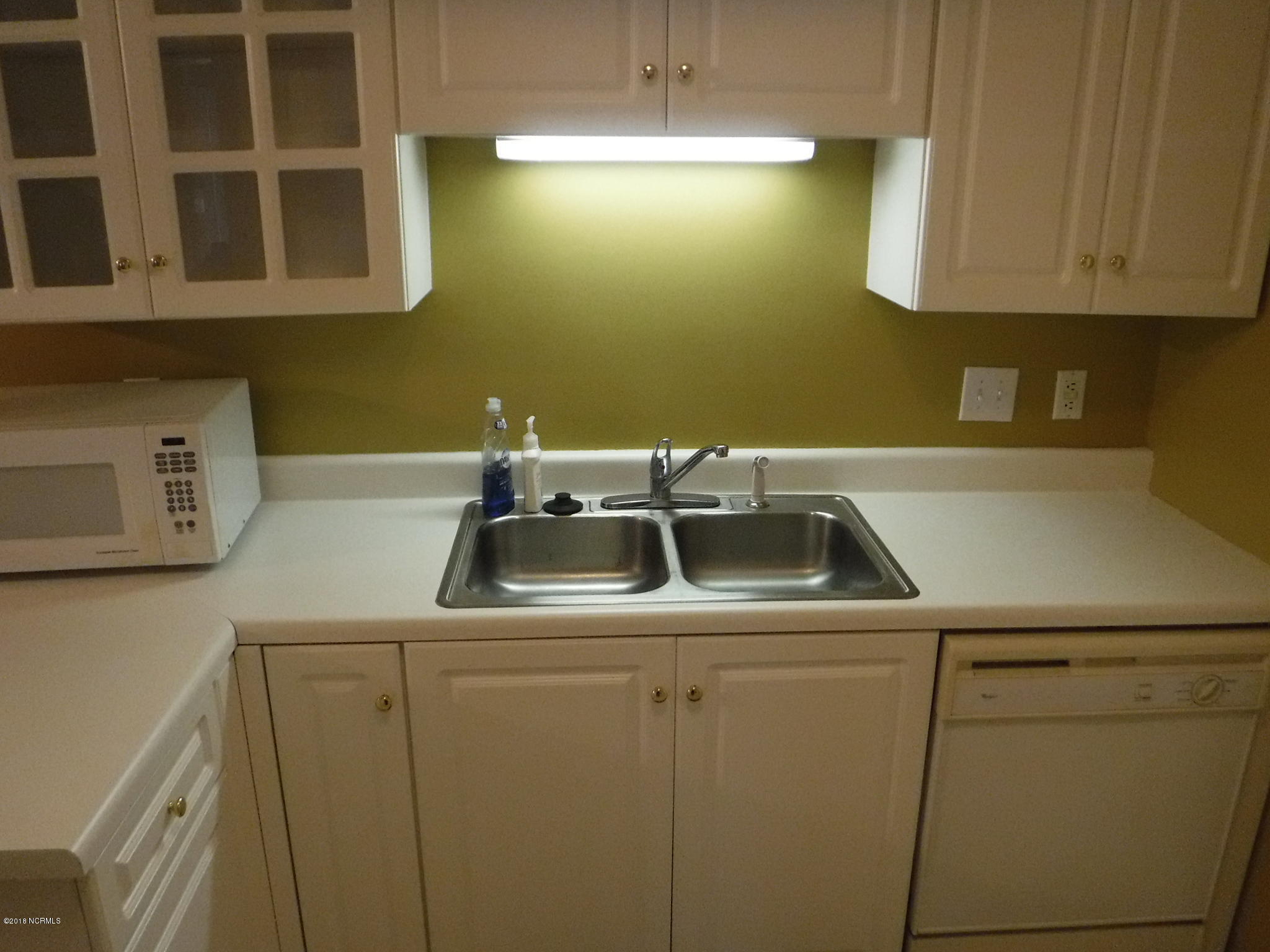 603 Spring Forest Road, Unit D Greenville, NC 27834 - Photo 8 of 20 DSCF0028