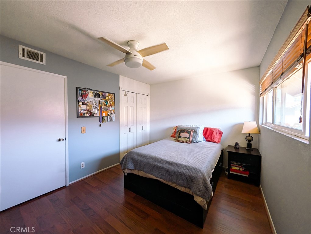 54 Oval Road, Unit 3 Irvine, CA 92604 - Photo 18 of 36 a bedroom with a bed and a window