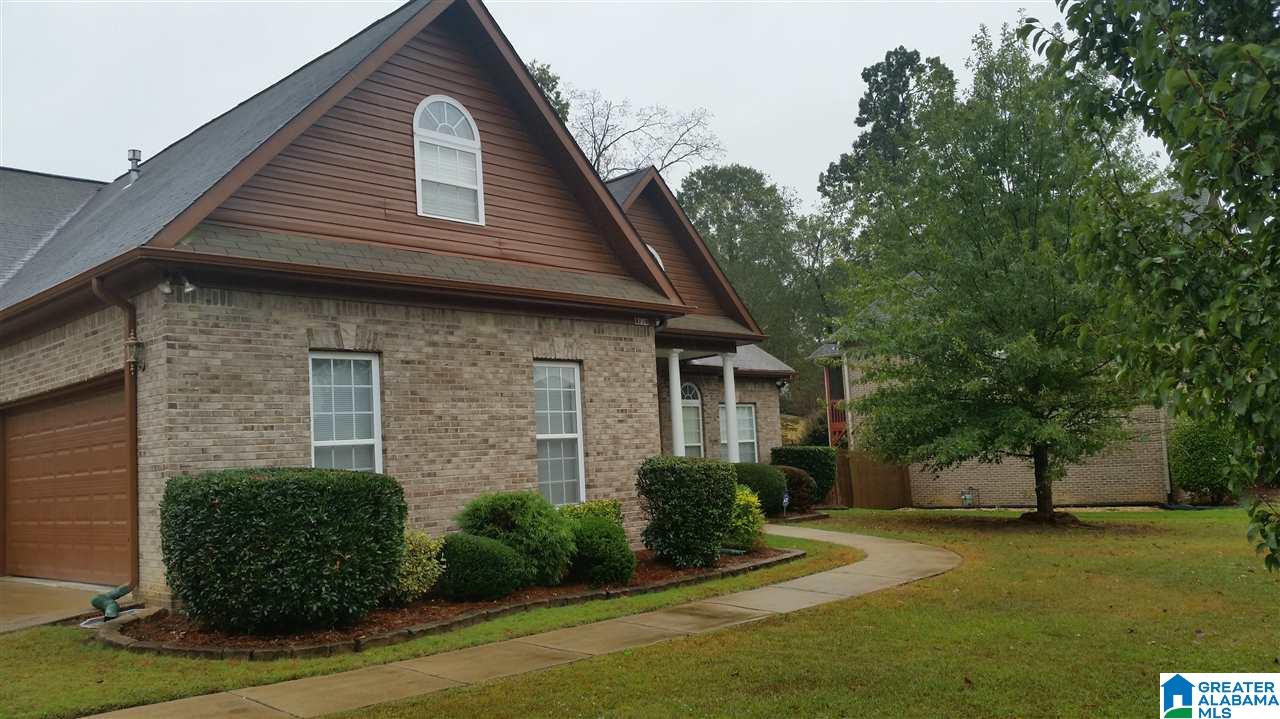 4739 Thornhill Road Gardendale, AL 35071 - Photo 4 of 37