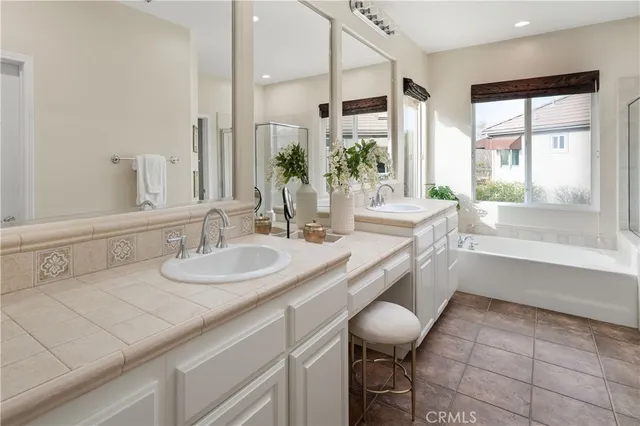 $950,000 | 24125 Willowbrooke Court, Valencia, CA 91354