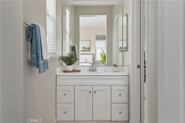 $950,000 | 24125 Willowbrooke Court, Valencia, CA 91354